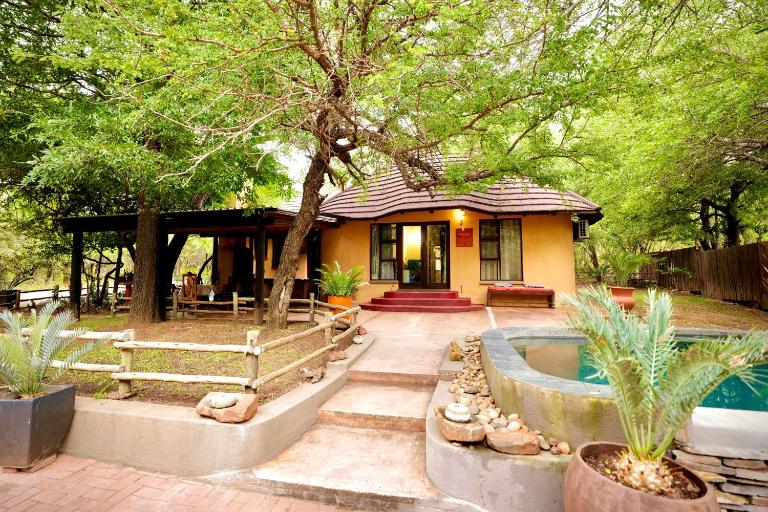 Hyenas Call - B&B Marloth Park