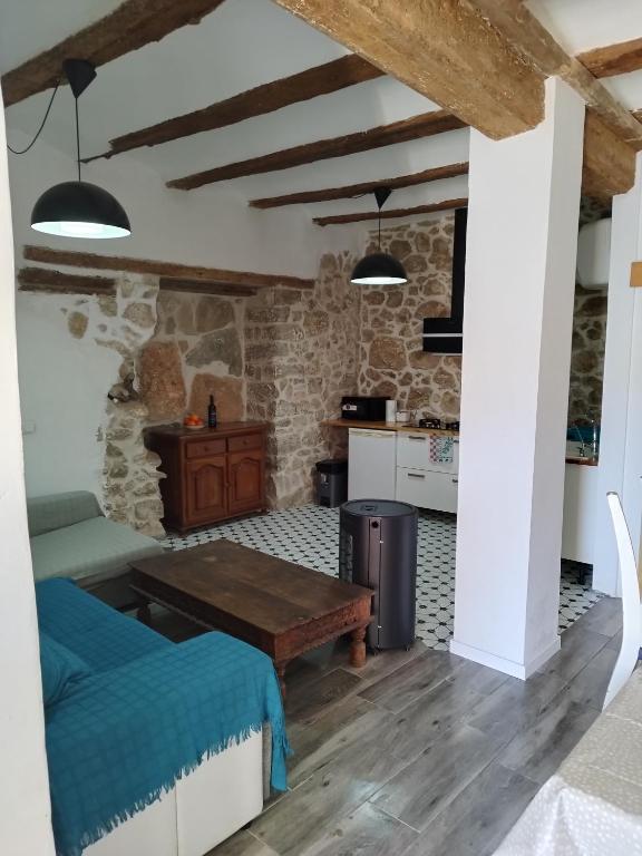 kats chulilla - B&B Chulilla