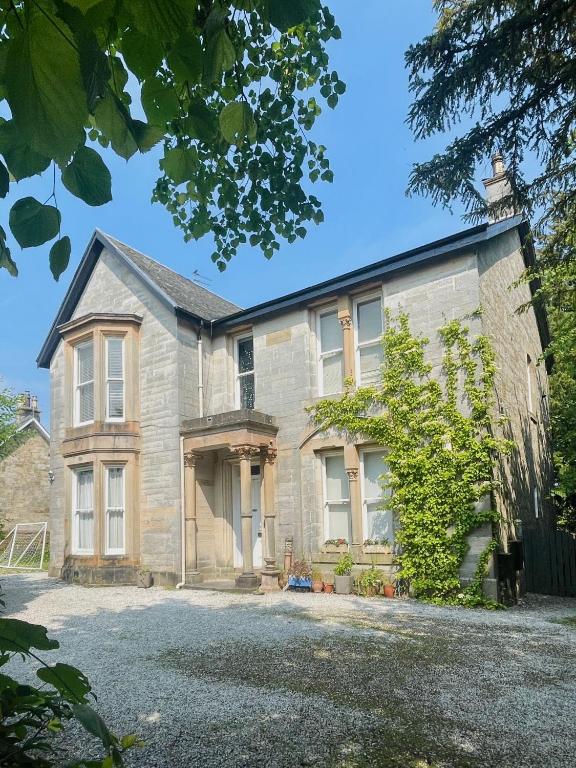 Bishopton Apartment, near Glasgow - B&B Bishopton