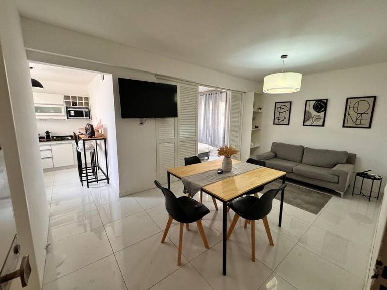 Modern Apartment in Mendoza Capital - Bed and Breakfast Mendoza