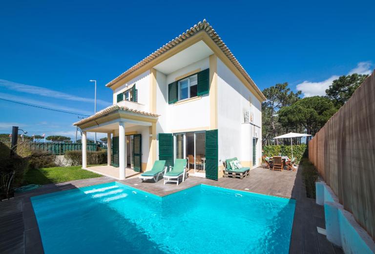 BmyGuest - Casa da Hera Villa Meco - B&B Sesimbra