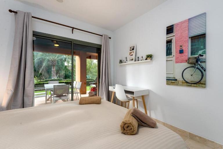 Paraiso exclusivo, Elegante piso en Marbella - Bed and Breakfast Estepona