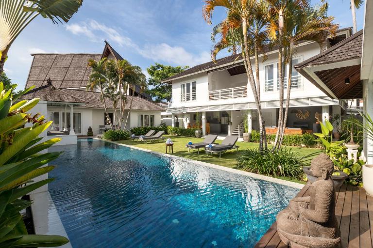 Kerta Rama Seminyak by Kerta Living - B&B Seminyak