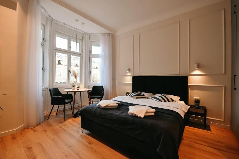 Porta Apartments Novi Sad - free parking - B&B Novi Sad