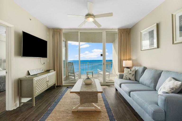 Fall Deals + Snowbird Rates | Gulf Front Beach Escape - Ferienwohnung Panama City Beach