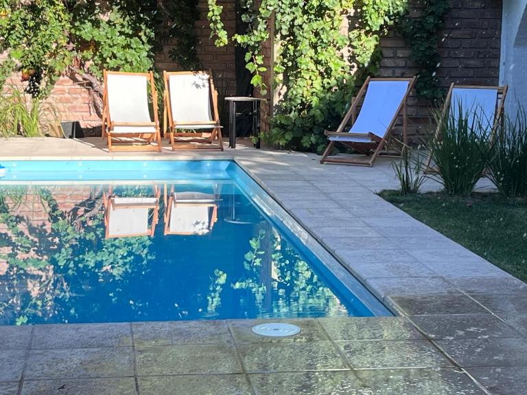 Oeste suites - Bed and Breakfast Mendoza