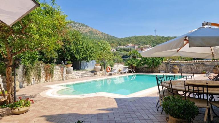 Le rondinelle - Bed and Breakfast Castelnuovo Parano