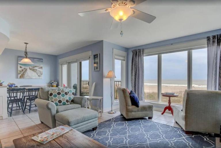 Oceanfront Retreat with a Remarkable View. NEW! - B&B Fernandina Beach