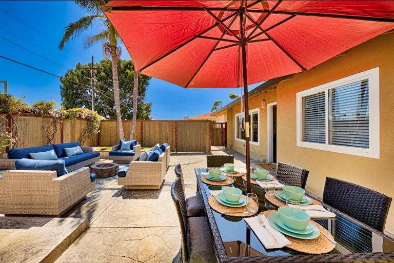 Windansea Coastal Haven - Steps to Beach - Chambres d'hôtes San Diego