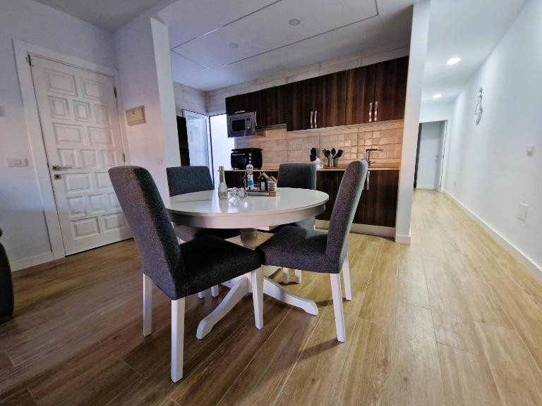 MALVASIA 5 - B&B Famara