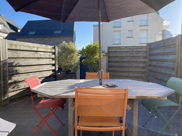 487 - Maison T3, sur la plage de Caroual - B&B Erquy