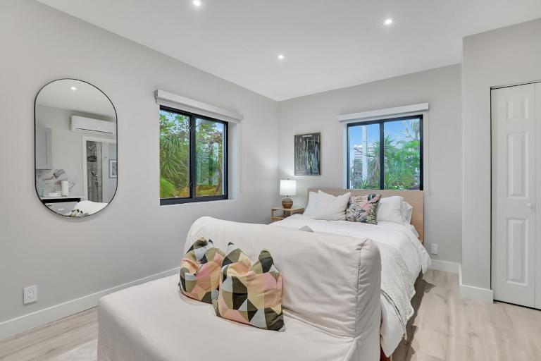 Studio Right off Las Olas - Steps to FTL Beach 1C - B&B Fort Lauderdale