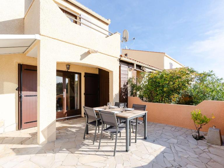 Pavillon T3 avec piscine, climatisation et parking à Narbonne-Plage - FR-1-409-248 - B&B Narbona