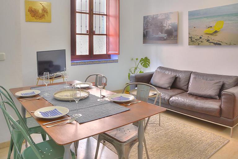 Apartamento Torre de la Plata - B&B Sevilla