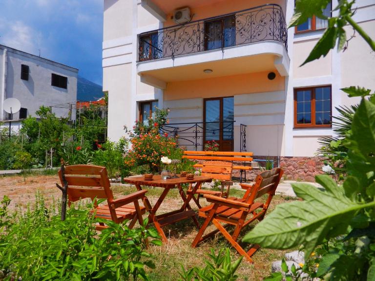 Guest house Villa Leonardo - B&B Herceg Novi