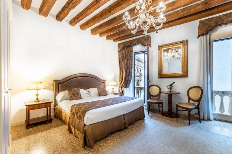 San Teodoro Palace - Luxury Apartments - Bed and Breakfast Venetië