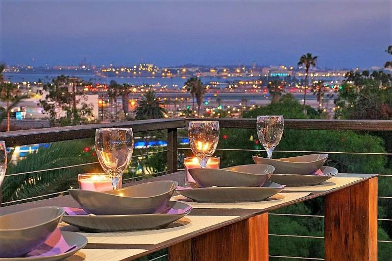 New! Luxury 5BR, W/Arcade, Sauna, Views, Fire Pit! - Ferienwohnung San Diego