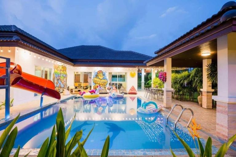 Unique Pool Villa Resort - B&B Ban Map Fakthong