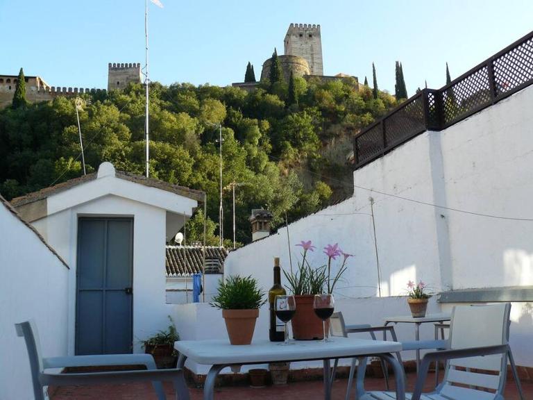Frente a la Alhambra - Ferienwohnung Granada