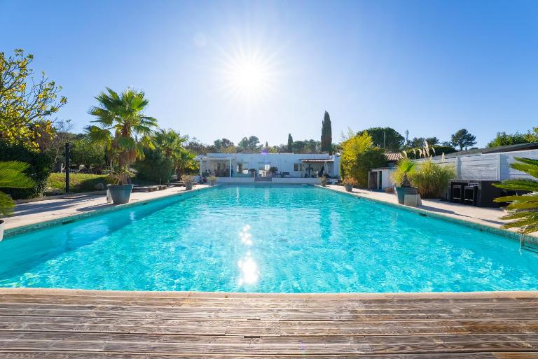 DOMAINE DE LA SOURCO - Villa, Maisons & Chalet, Magnifique Havre De Paix En Provence - Bed and Breakfast Trans-en-Provence