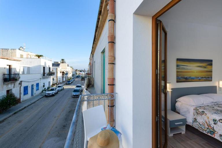 Bedda Luna Apartments - Chambres d'hôtes San Vito Lo Capo