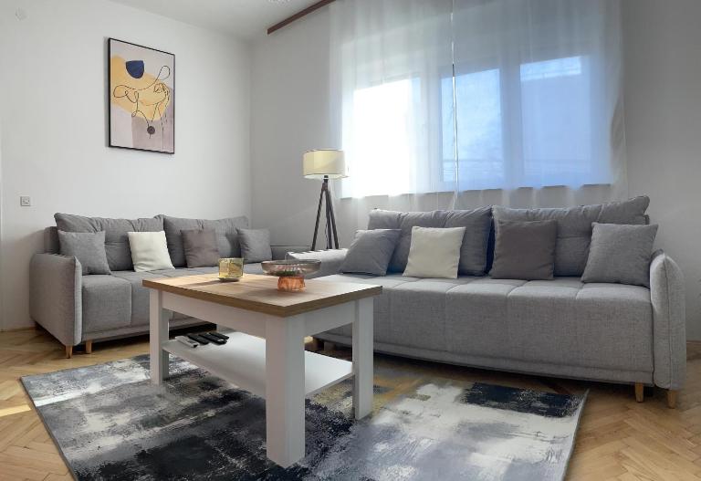 Apartman Noel Knin - Ferienwohnung Knin