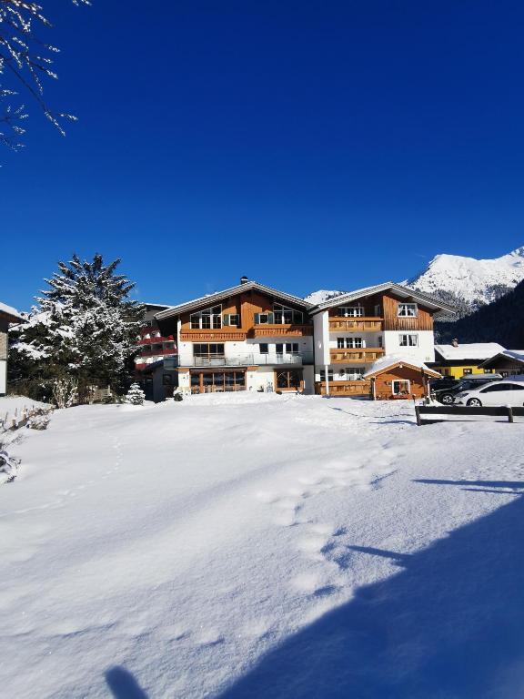 Landhaus Thaler - Ferienwohnung Mittelberg