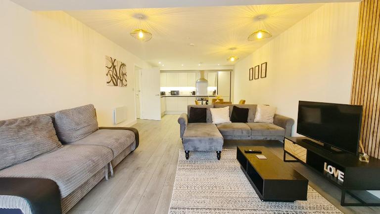 Premium CITY APARTMENT near Harry Potter Studio and Luton Airport - B&B Hemel Hempstead