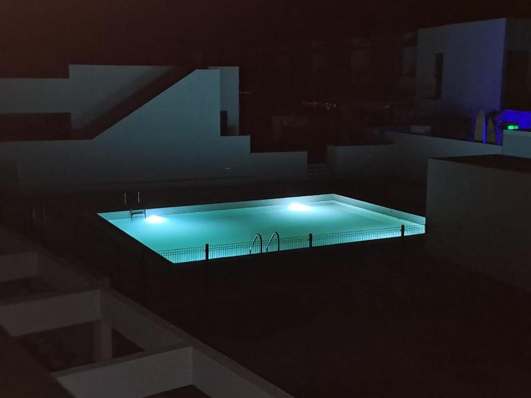 Casa Fuerteremote - new and modern house with office & pool in Corralejo - Bed and Breakfast La Oliva