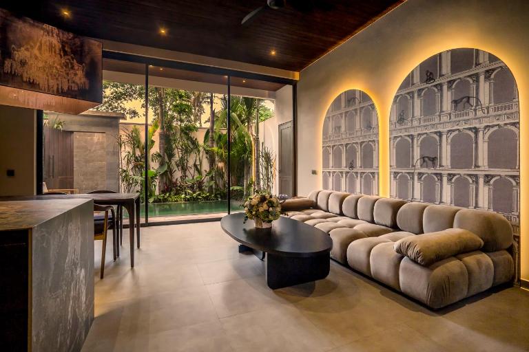 Umayam Luxury Townhouse 6 by Alfred in Bali - B&B Canggu