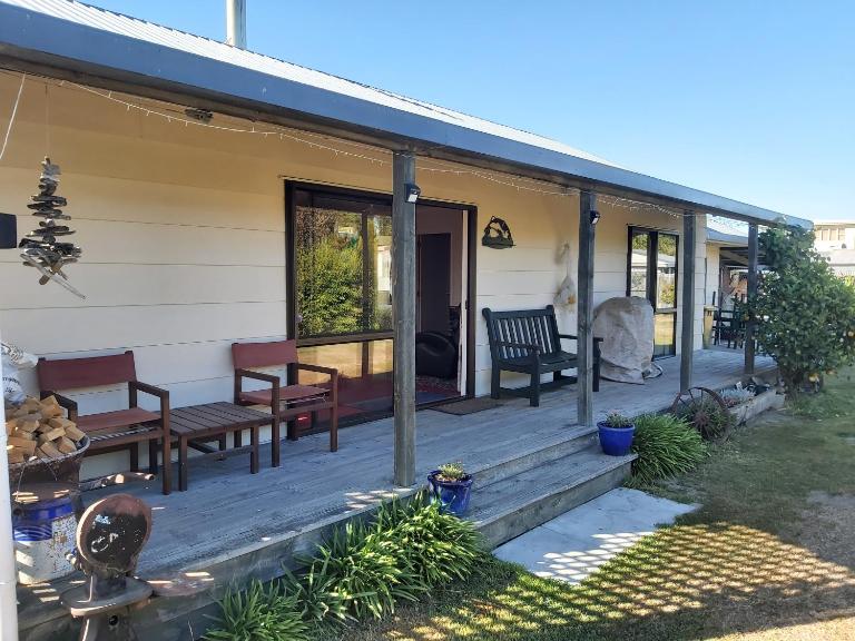 Rakaia Huts Holiday Home - B&B Southbridge