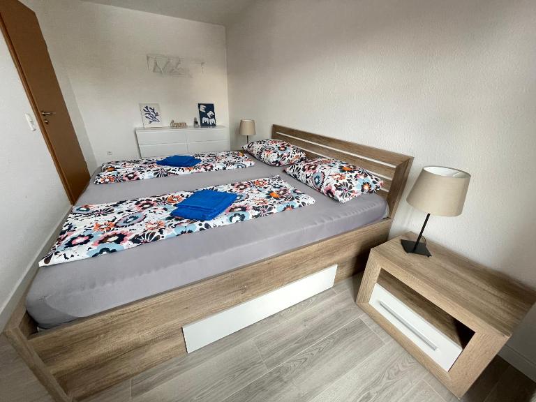Apartment Bürgerstraße 47 60q.m - B&B Dresden