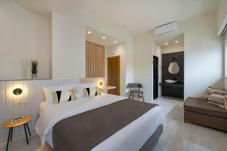 Chrysa Apartments - B&B Chania