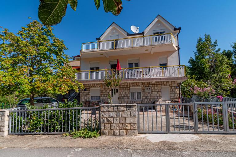Apartment Kesten - Chambres d'hôtes Janjina