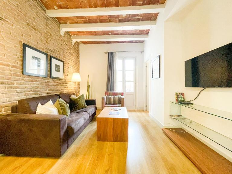 Boutique Pare Lainez- 2 BR Sagrada Famlia with balcony - B&B Barcellona