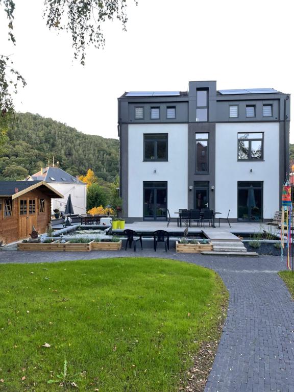 Gîte La Vieille Ferme Chaudfontaine et son jacuzzi - B&B Chaudfontaine