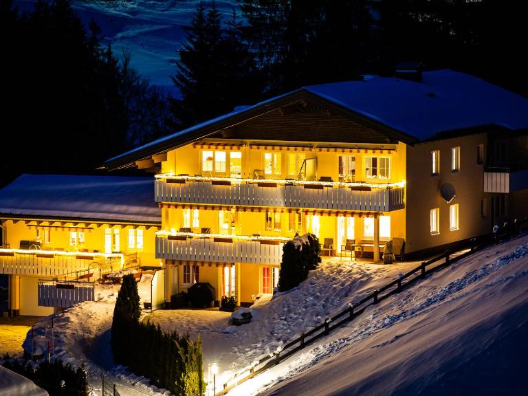 Landhaus Harmonie - Ferienwohnung Riezlern