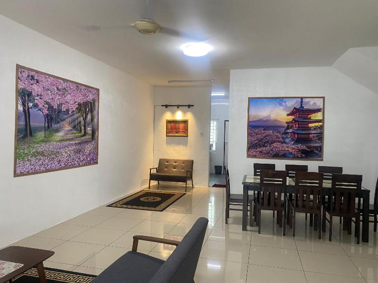 Az-zahra Home Stay Kulim Hi-Tech - B&B Kulim