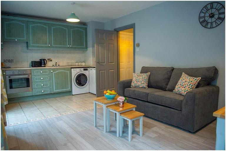 Chapel Place, Town Centre - B&B Killarney