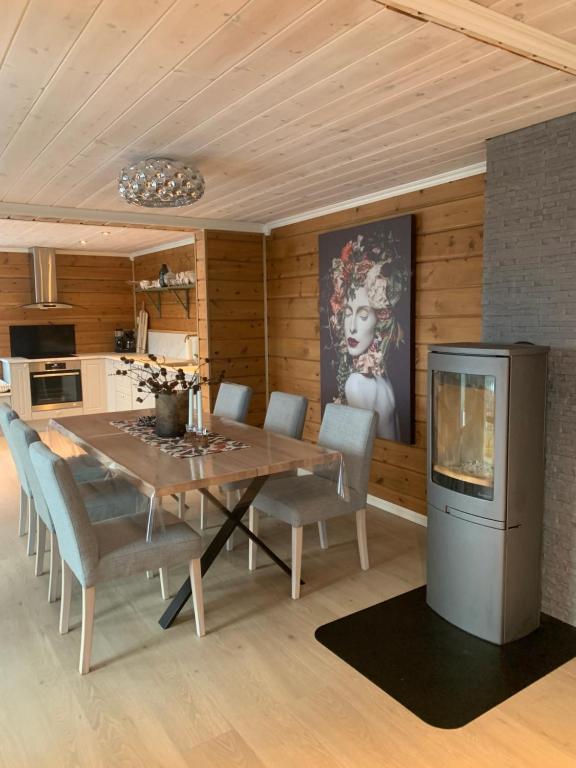 Villa Flo - B&B Stryn