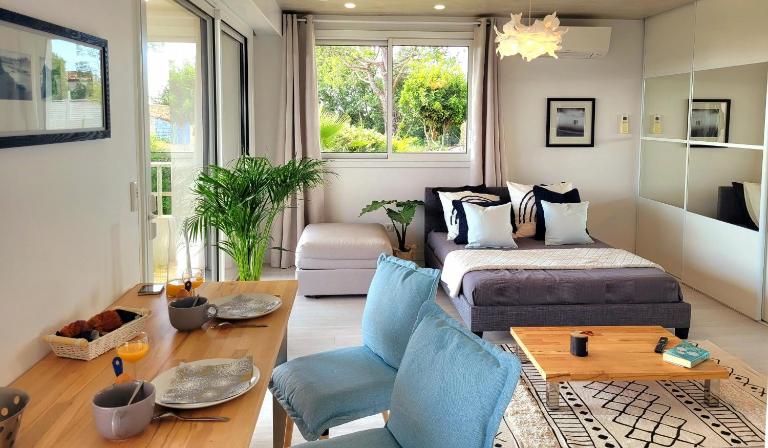 Studio climatisé vue imprenable wifi - Chambres d'hôtes Vence