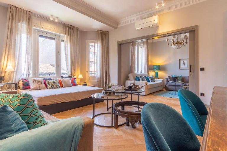 Spacious 3-Bed Apartment in Salamanca Madrid - B&B Madrid