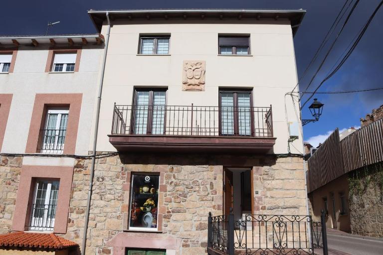 Casa Lorea - B&B Barruelo de Santullán