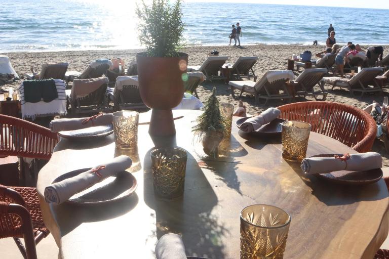 Sunny 3 bedroom sleeps 5 Walking distance beach transport restaurants and supermarkets Torreblanca Fuengirola - B&B Fuengirola