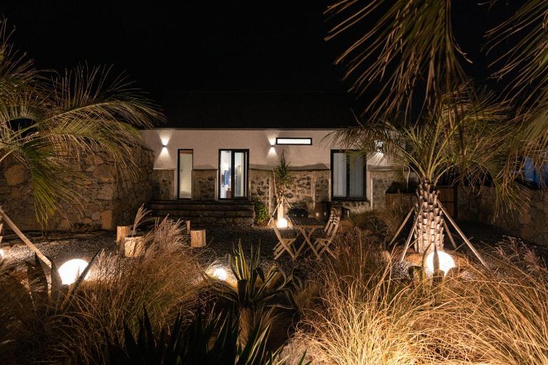 Dazayo WolryeongBadang House - Ocean View & Pet Frindely - B&B Jeju