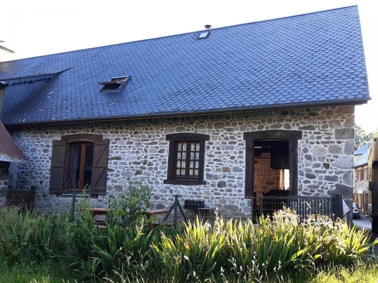 Gîte de France à Lamazière-Haute 2 épis - Gîte de France 5 personnes MAE-9934 - B&B Lamazière-Haute