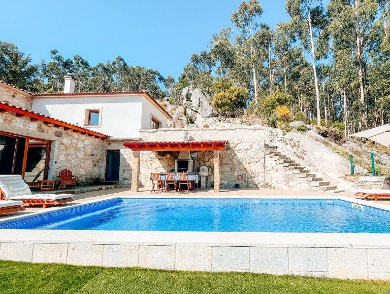 Just Like Home - Muirfield House em Caminha - B&B Caminha