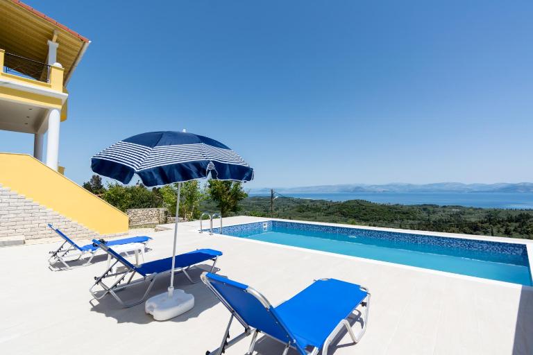 Villa Marafen by CorfuEscapes - Chambres d'hôtes Lefkímmi