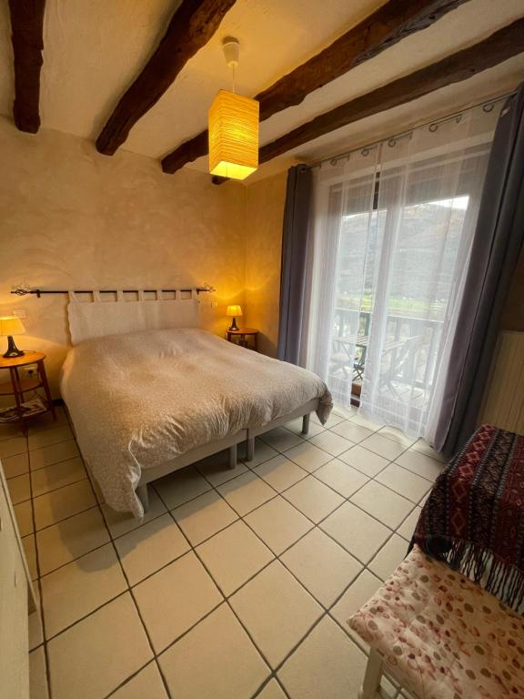 chambres d'hôtes las Vignes - Bed and Breakfast Beaucens