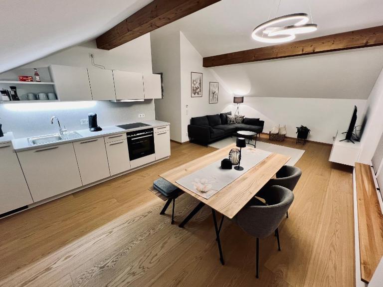 Ferienwohnung zum Kalmbach - Bed and Breakfast Kochel